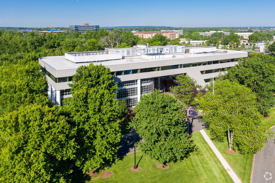 More Photos Of 300 Atrium Dr, Somerset Office For Lease