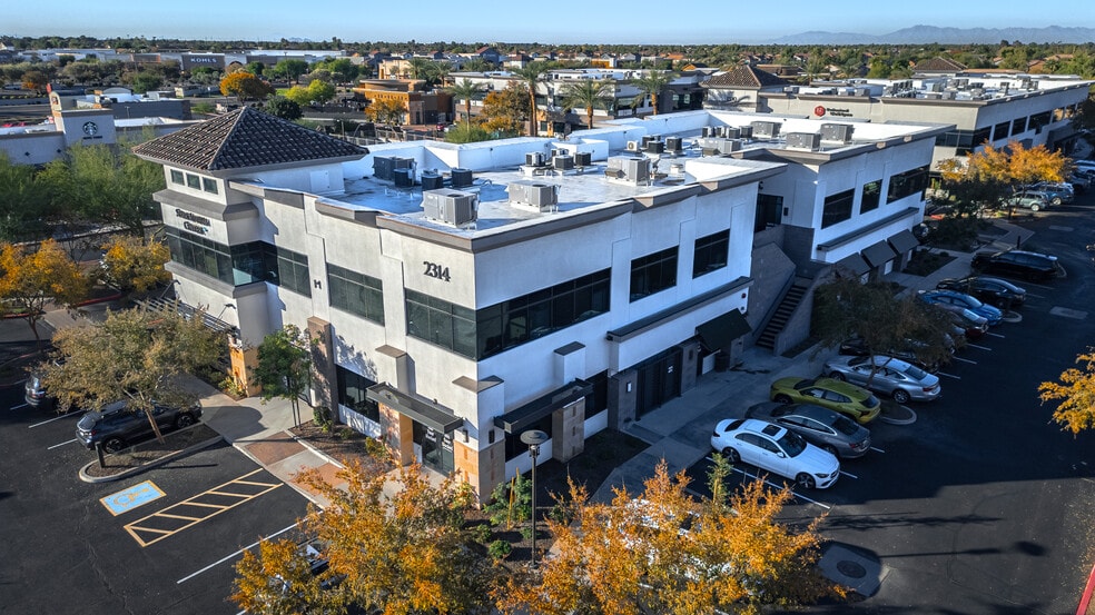 More Photos Of 2314 S Val Vista Dr, Gilbert Medical For Sale