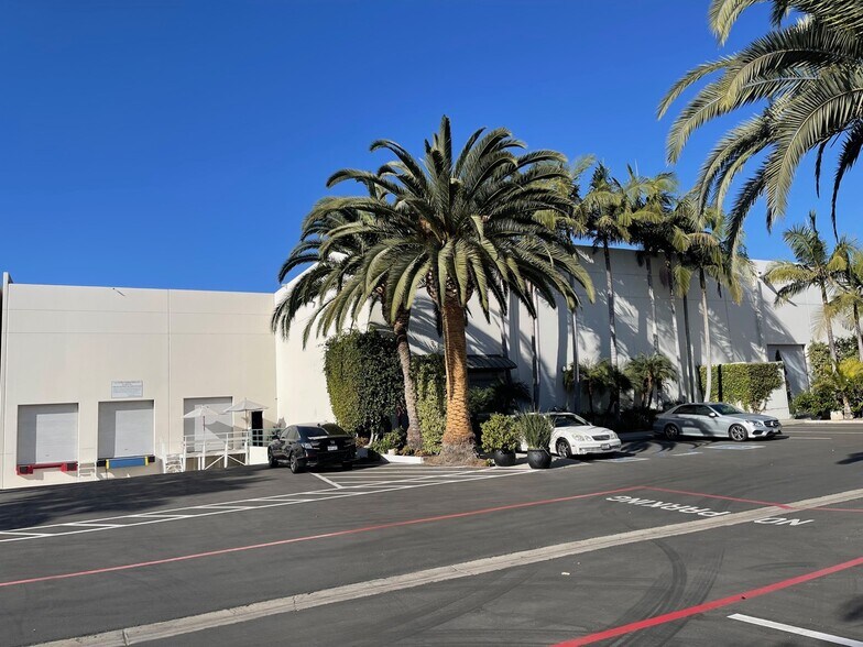 More Photos Of 1495 W 139th St, Gardena Industrial For Sale