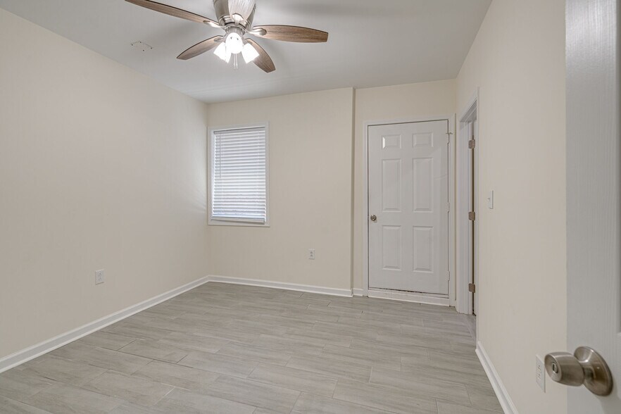 More Photos Of 501 Cedarmont Dr, Antioch Apartments For Sale