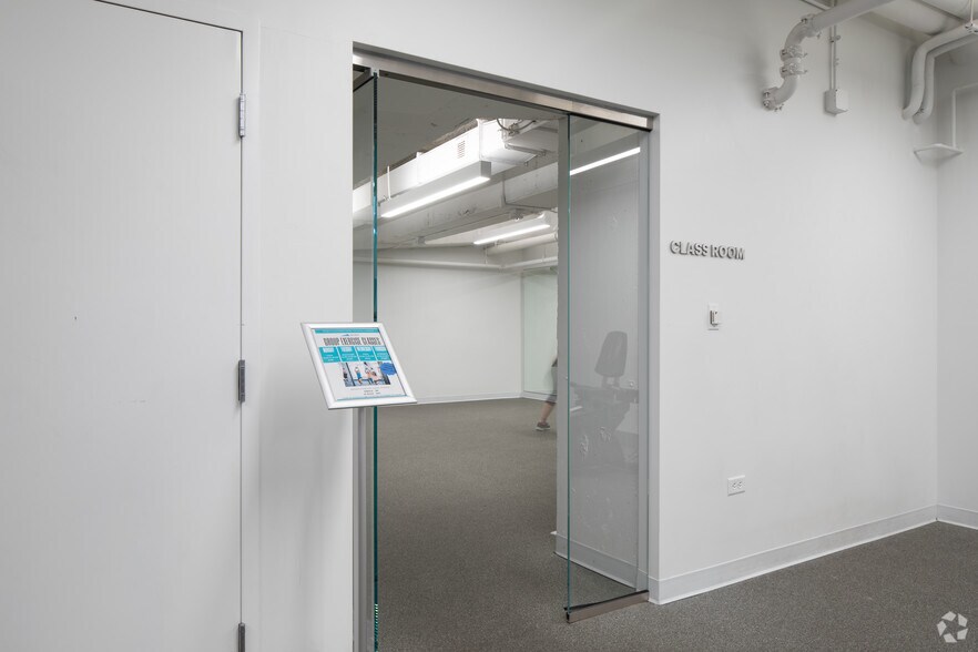 More Photos Of 370 17th St, Denver Office For Lease