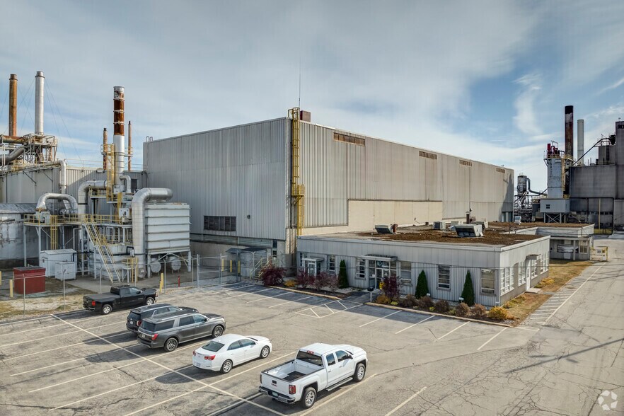 More Photos Of 416 Ford Ave, Alpena Warehouse For Sale