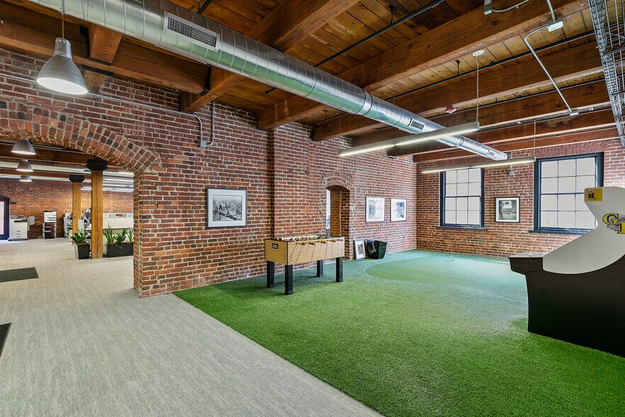 More Photos Of 13 S 13th St, Richmond Office Residential For Sale