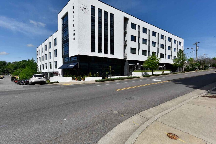 More Photos Of 1035 W Eastland Ave, Nashville Apartments For Lease