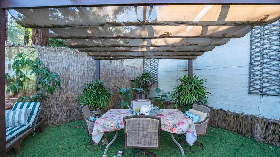 More Photos Of 1403 Rowena Way, Sacramento Specialty For Sale