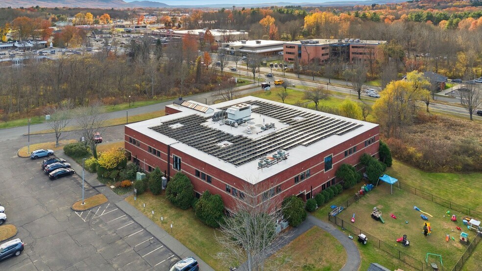 More Photos Of 100 University Dr, Amherst Medical For Lease