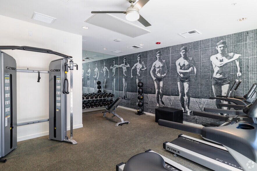 More Photos Of 3750 Main St, Riverside Apartments For Lease