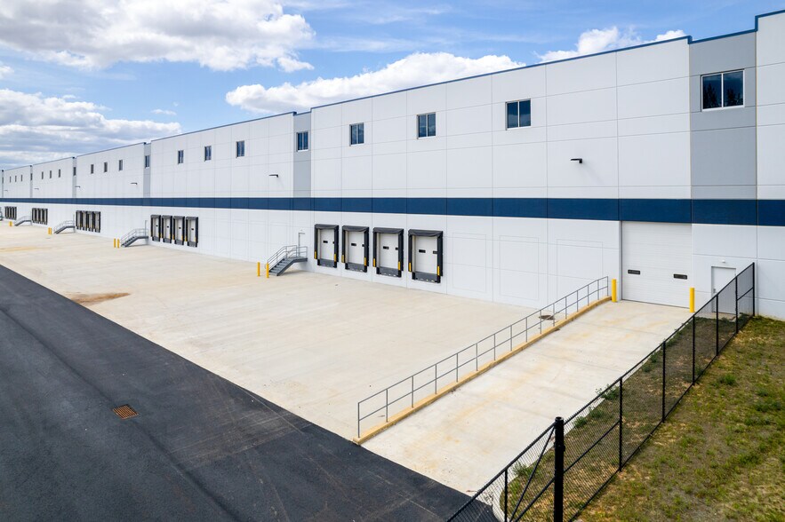 More Photos Of 332 S 17th St, Camden Industrial For Sale