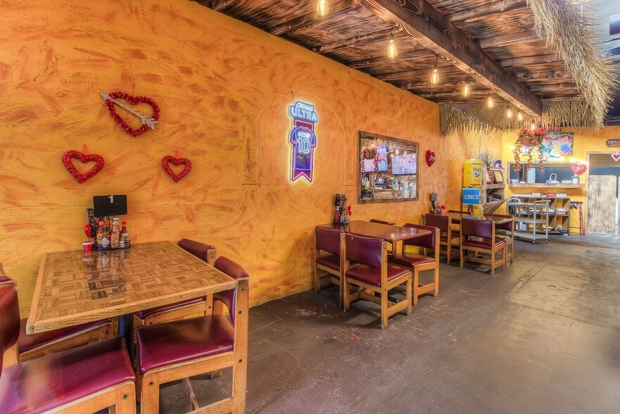 More Photos Of 1319 E 1st Ave, Zillah Restaurant For Sale