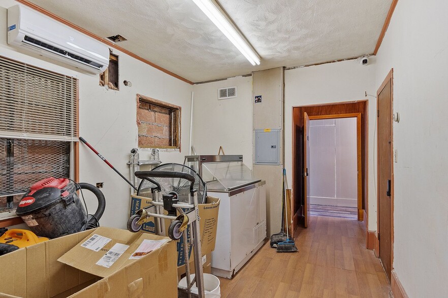 More Photos Of 295 Boston Rd, Billerica General Retail For Sale