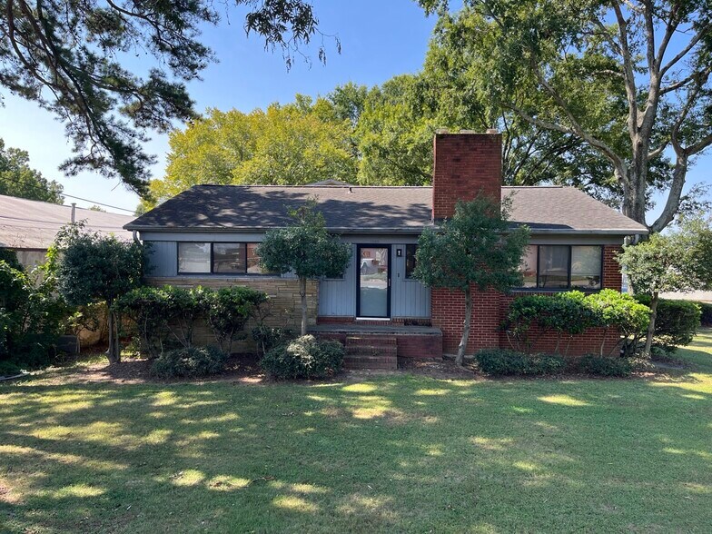 More Photos Of 1309 Amble Dr, Charlotte Loft Creative Space For Sale