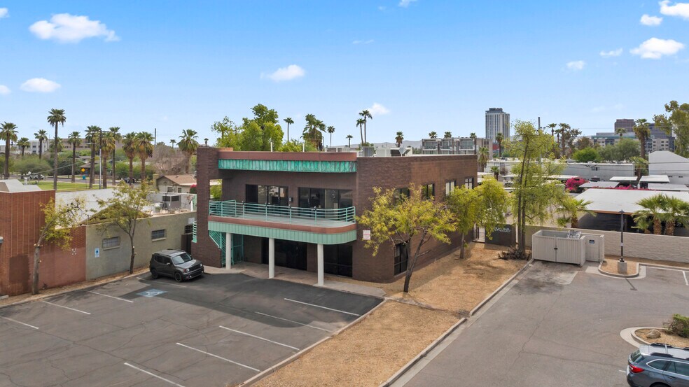More Photos Of 319 E McDowell Rd, Phoenix Office For Sale