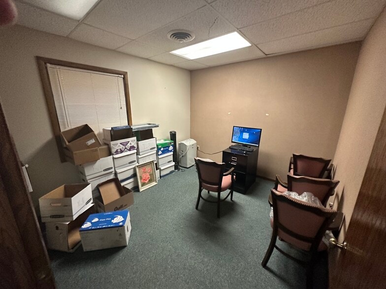 More Photos Of 4780-4810 Munson St NW, Canton Office For Sale