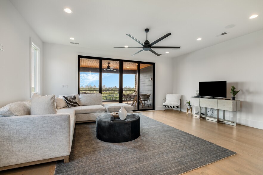 More Photos Of 2118 C-D Cliff dr, Nashville Apartments For Sale