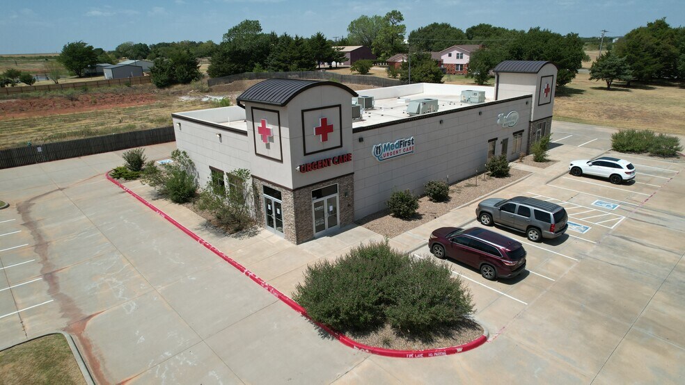 More Photos Of 1315 Chisholm Trail Pky, Duncan Medical For Sale