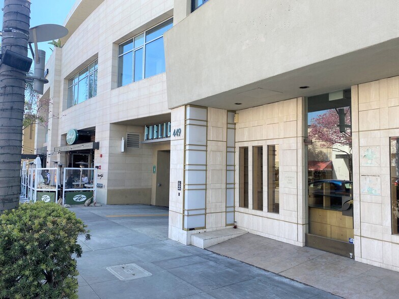More Photos Of 449-451 N Canon Dr, Beverly Hills Unknown For Lease