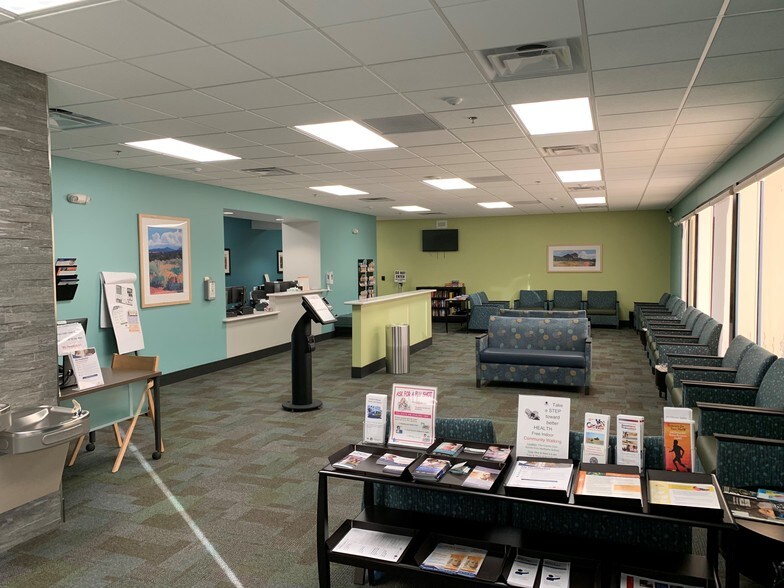 More Photos Of 1020 New River Pky, Fallon Medical For Lease