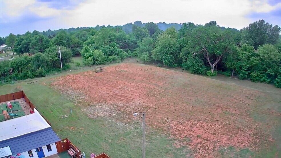 More Photos Of 1724 W State Highway 152, Mustang Land For Sale