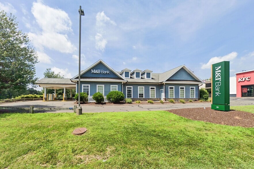 Primary Photo Of 39 Prospect Hill Rd, East Windsor Office For Lease