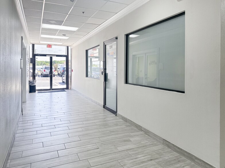 More Photos Of 6709 Ridge Rd, Port Richey Medical For Lease