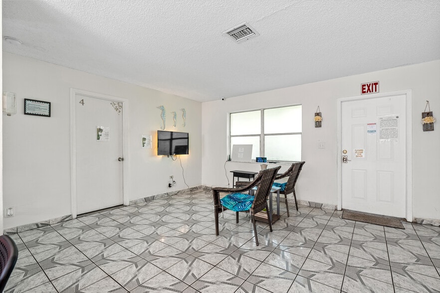 More Photos Of 1112 NE 5th Ave, Fort Lauderdale Hospitality For Sale