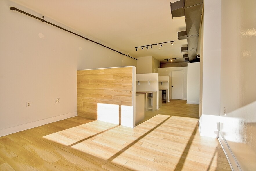 More Photos Of 63 Cannon St, Poughkeepsie Office Residential For Lease