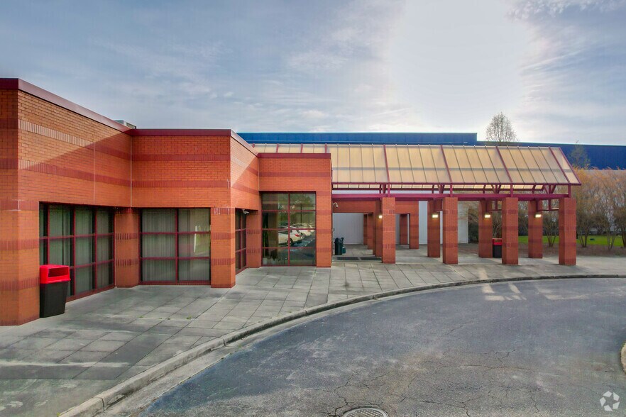 More Photos Of 1125 Newton Way, Summerville Refrigeration Cold Storage For Lease