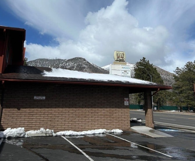 More Photos Of 2705 N 4th St, Flagstaff Office For Sale