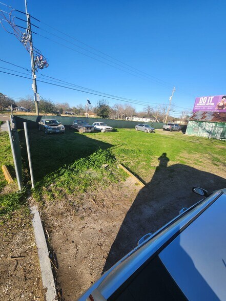 More Photos Of 3306 Cavalcade St, Houston Land For Sale