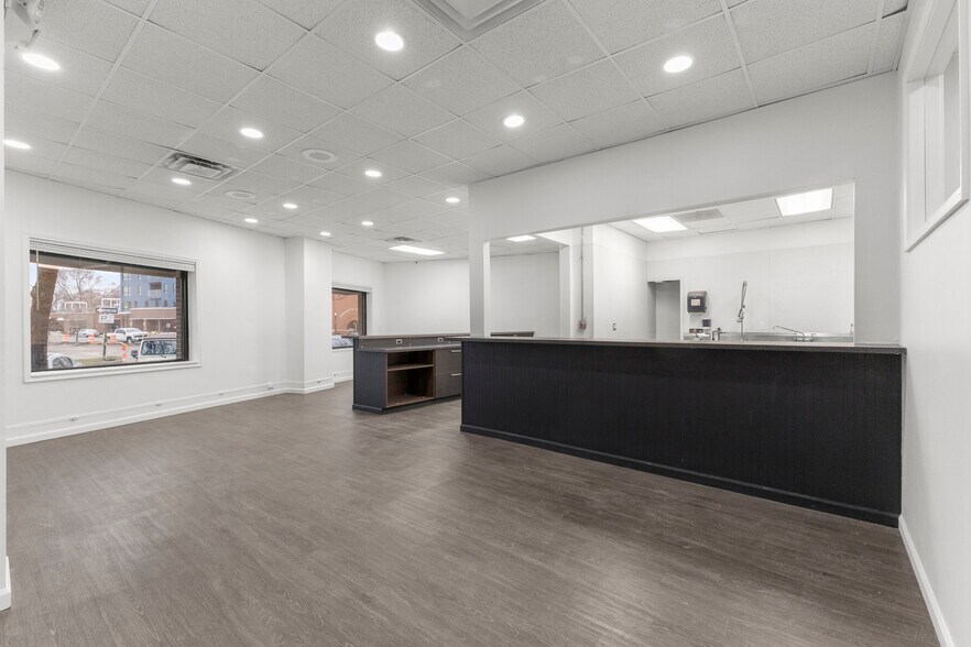 More Photos Of 2919 First St, Wyandotte General Retail For Lease