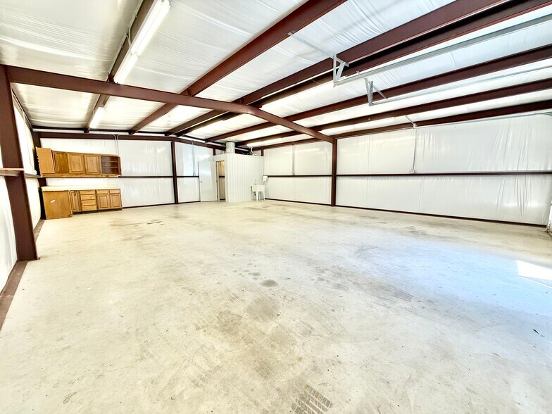 More Photos Of 1906 ave t, Hondo Flex For Sale