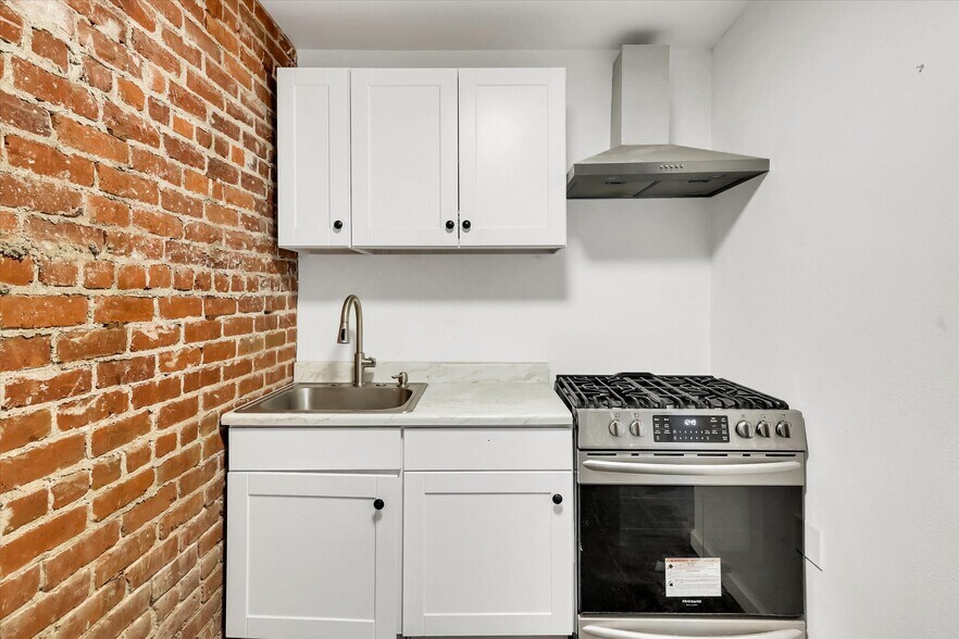 More Photos Of , Sacramento General Retail For Sale