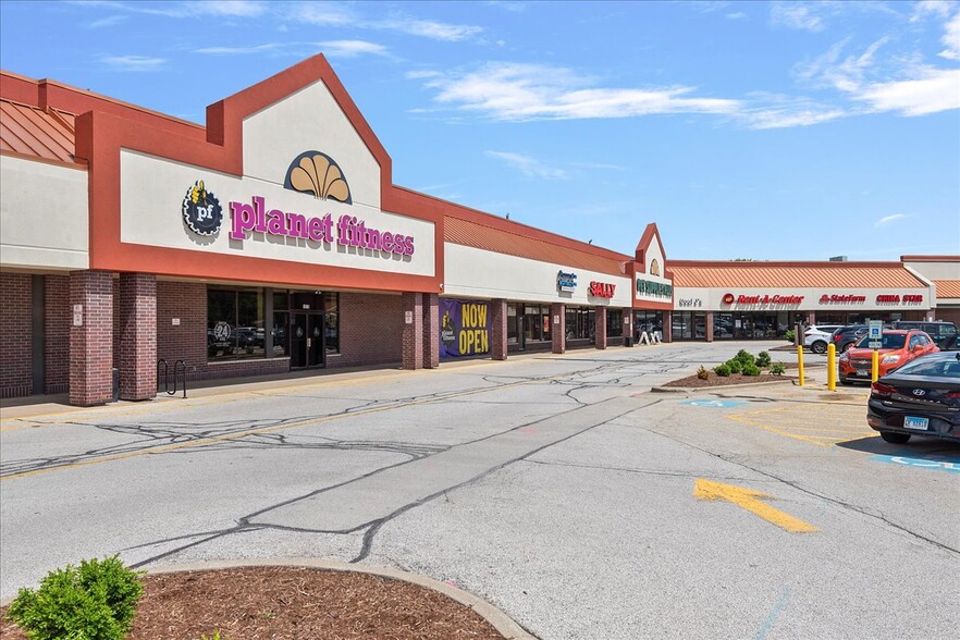 More Photos Of 1895 E Sangamon Ave, Springfield Unknown For Lease