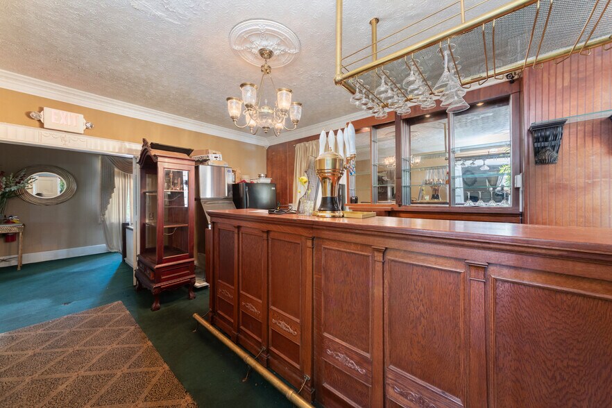 More Photos Of 525 Caroline St, Fredericksburg Lodge Meeting Hall For Sale