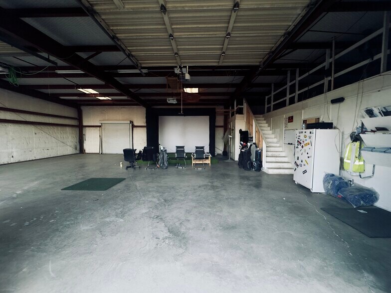 More Photos Of 1207 Alcock St, Pampa Flex For Sale