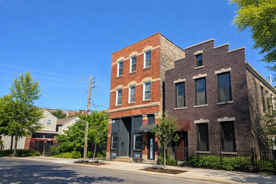 More Photos Of 1344 W 19th St, Chicago Apartments For Sale