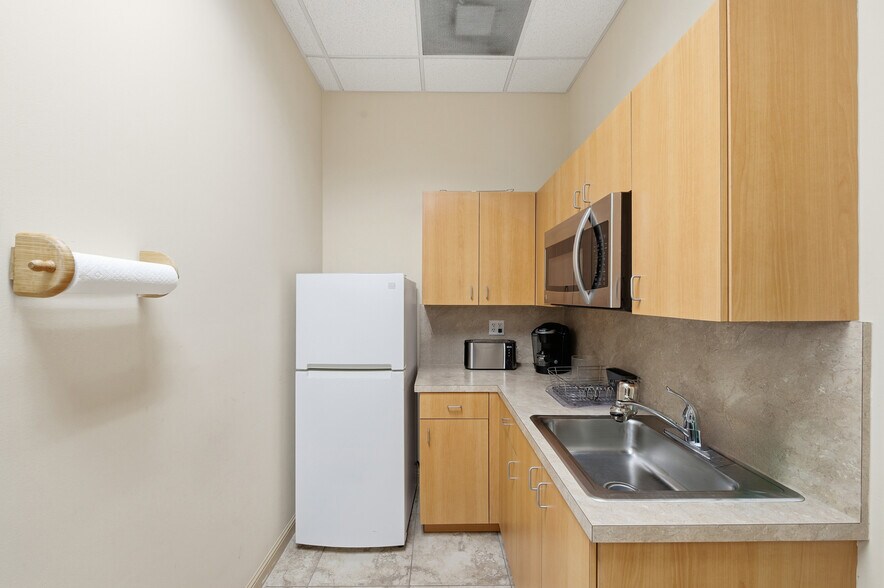 More Photos Of 11784 W Sample Rd, Coral Springs Office For Sale