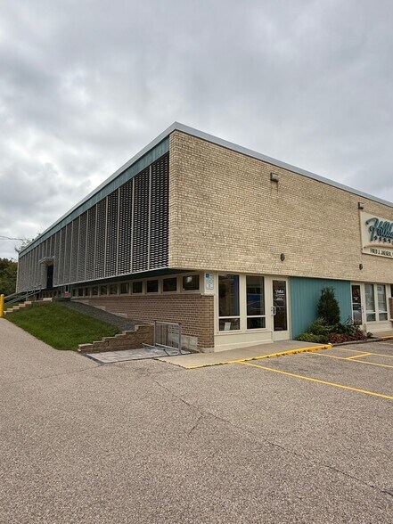 More Photos Of 4414 Regent St, Madison Office For Sale