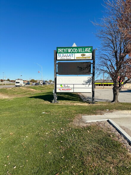 More Photos Of 8013-8045 S 83rd Ave, La Vista Unknown For Lease