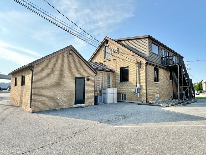 More Photos Of 510 Ridge Rd, Munster Office For Lease