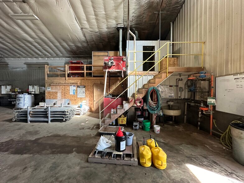 More Photos Of 410 S 1st St, New Salem Industrial For Sale