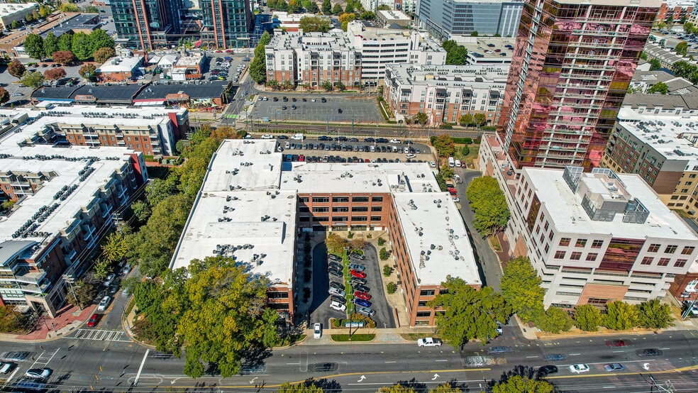 More Photos Of 1300 South Blvd, Charlotte Office For Sale
