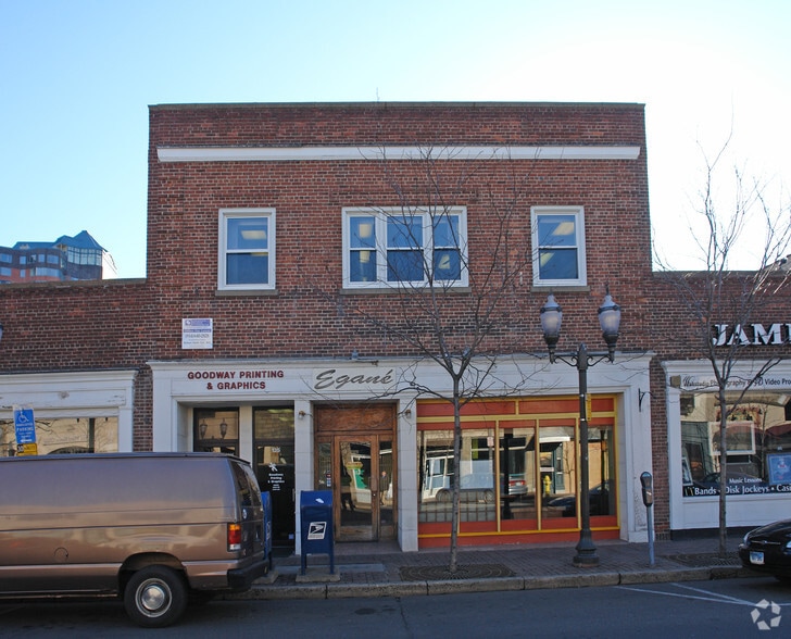 More Photos Of 135 Bedford St, Stamford Storefront Retail Office For Lease