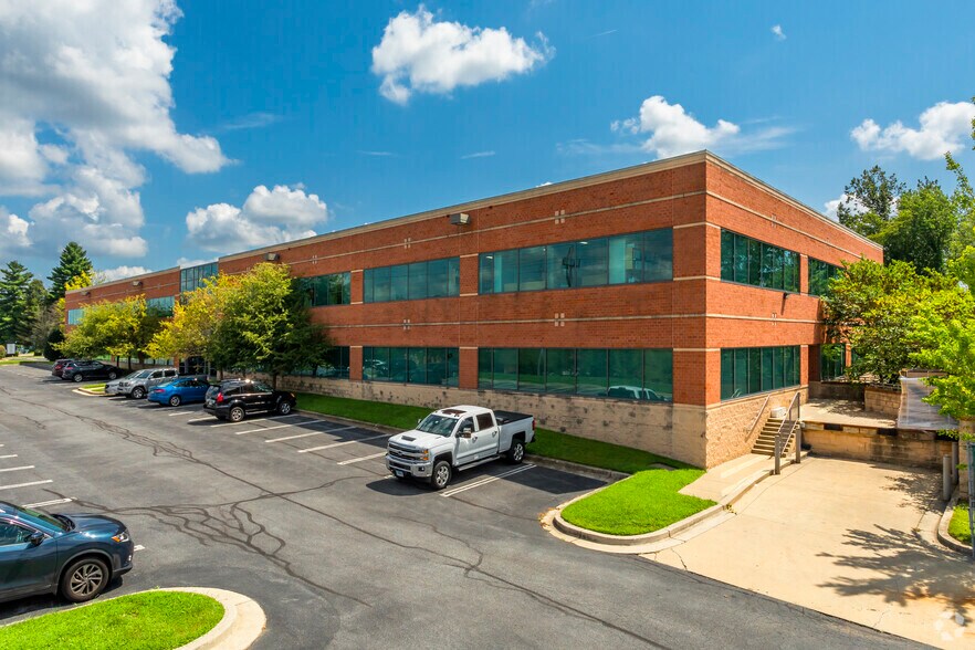 More Photos Of 610 Professional Dr, Gaithersburg Office For Sale