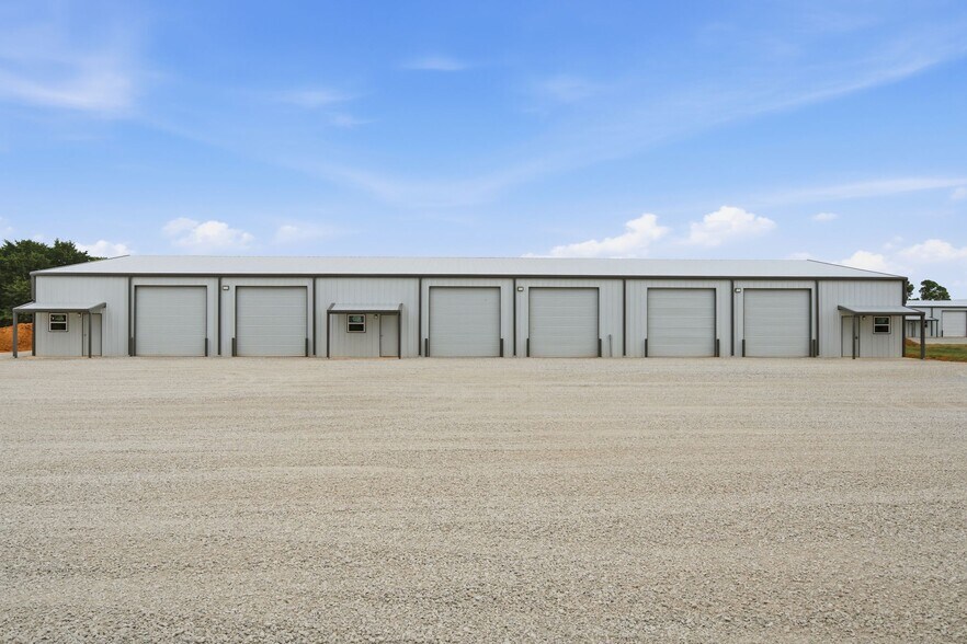 More Photos Of 14005 FM 730 N, Azle Industrial For Lease