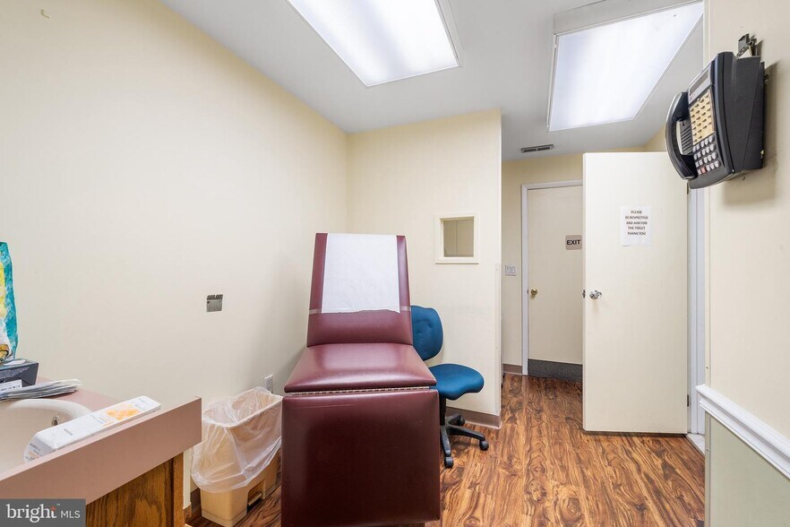 More Photos Of 2428 S Broad St, Philadelphia Apartments For Sale
