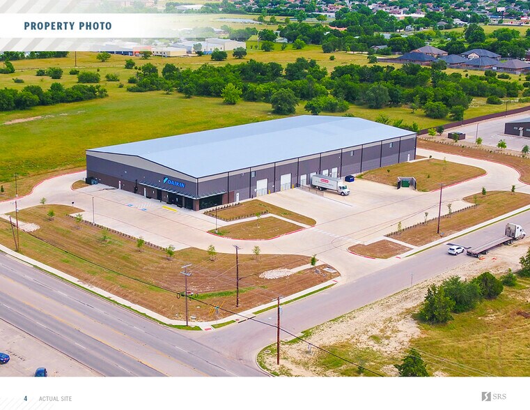 More Photos Of 402 W Elms Rd, Killeen Warehouse For Sale