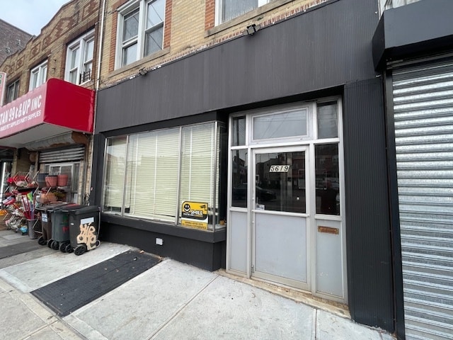 Primary Photo Of 5619 Metropolitan Ave, Ridgewood Storefront Retail Residential For Lease