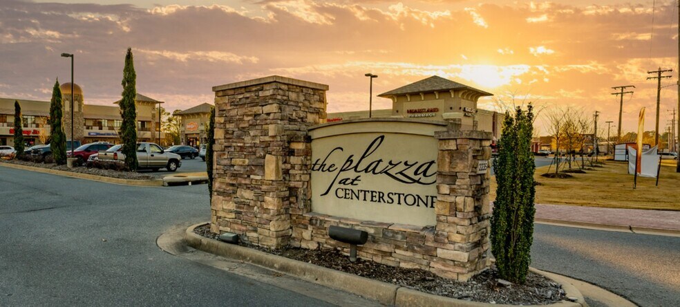 More Photos Of 2235 Dave Ward Dr, Conway Storefront Retail Office For Lease