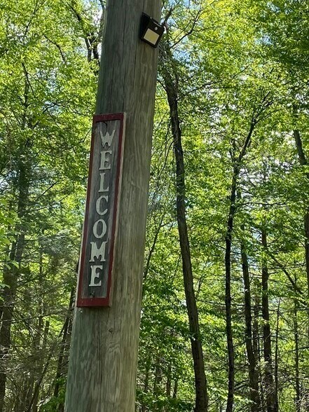 More Photos Of 1076 Roaring Brook, Conway Trailer Camper Park For Sale